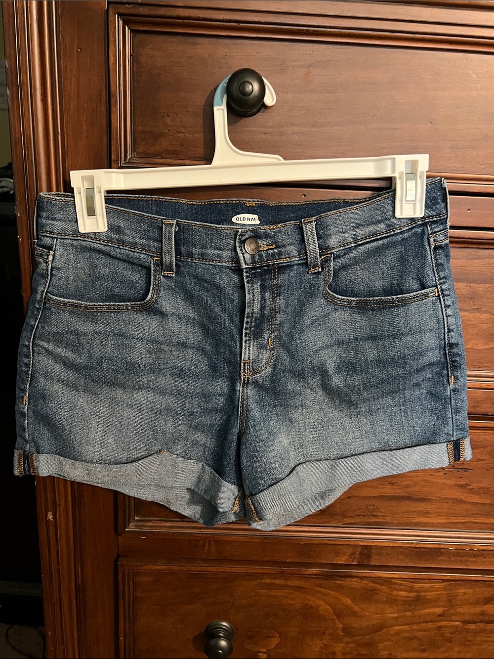 Old Navy Blue Denim Rolled-Hem Women’s Jean Shorts